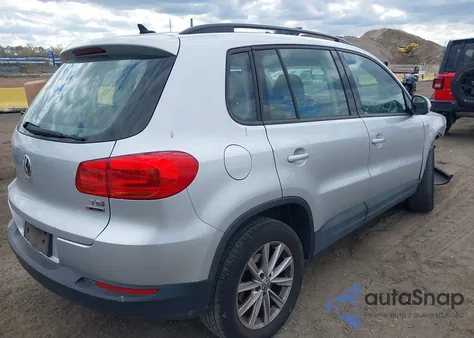 2017 Volkswagen Tiguan 2.0T/2.0T S из США, поврежденный, VIN WVGBV7AX3HK053284